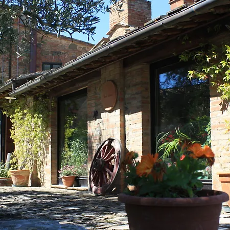 Oda ve Kahvaltı Casa Lucia In Chianti 3*