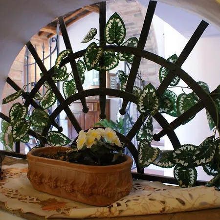 Casa Lucia In Chianti Bed & Breakfast 3*